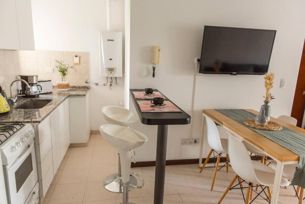 Apartamento Comodo Cordoba, Argentina *